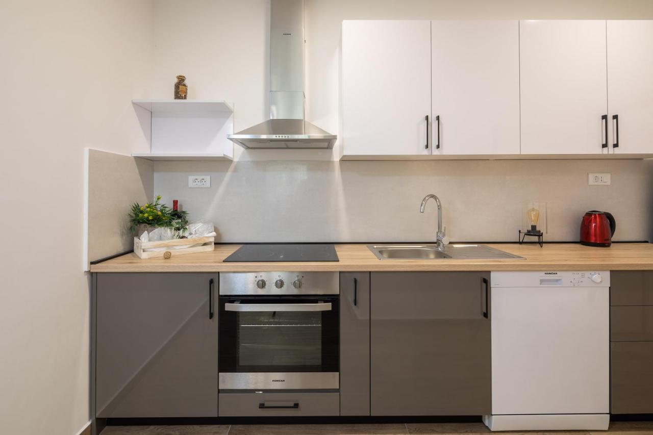 Direct Beach Apartments 耶塞尼采 外观 照片