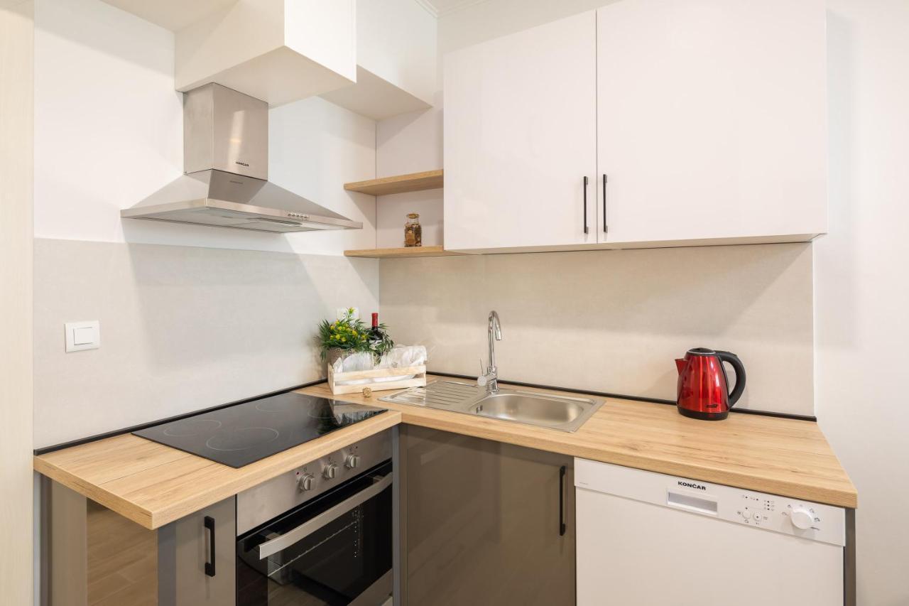Direct Beach Apartments 耶塞尼采 外观 照片